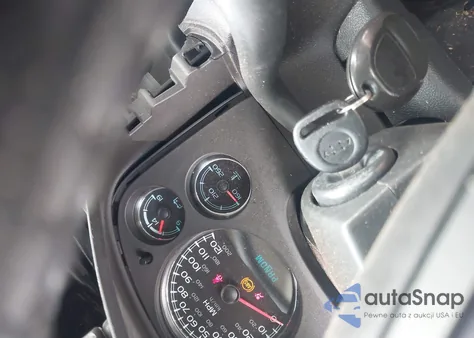 2011 Chevrolet Suburban 1500 Ltz из США, поврежденный, VIN 1GNSCKE04BR175653